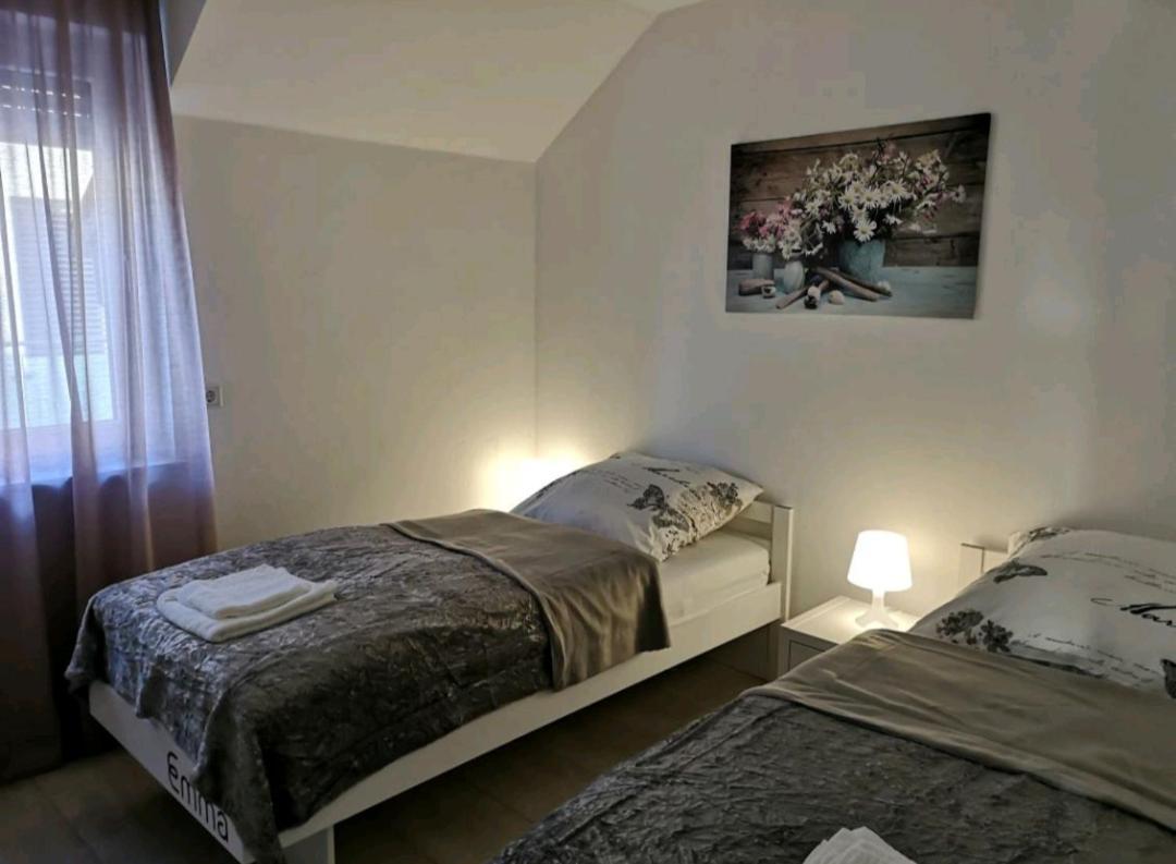 דירות באד אויינהאוזן Modern Wohnen I Parkplatz I Wlan I Netflix I Balkon I 6 Schlafplaetze מראה חיצוני תמונה
